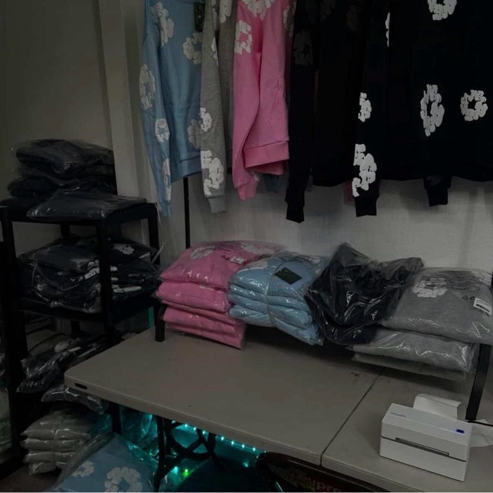 Demin tears all prices